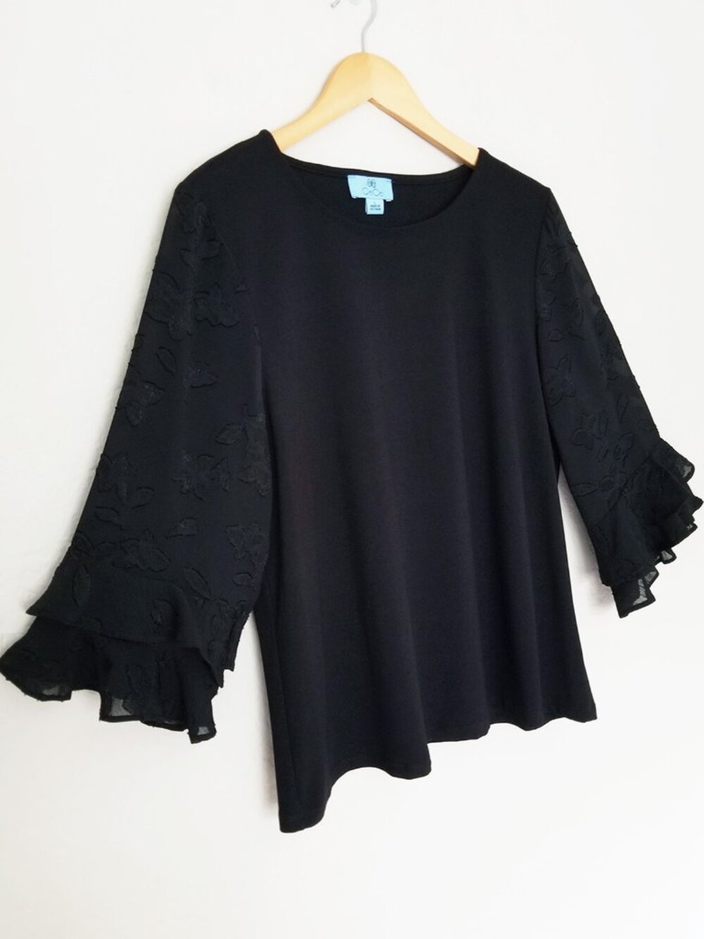CeCe Black Floral Jacquard Chiffon Tiered Ruffle Sleeve Mix Media Blouse Top L - Picture 4 of 15